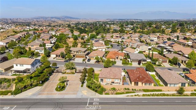 1300 Heritage, Calimesa, CA 92320