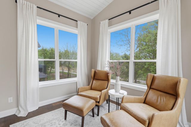 16383 Glory Lane, Eden Prairie, MN 55344