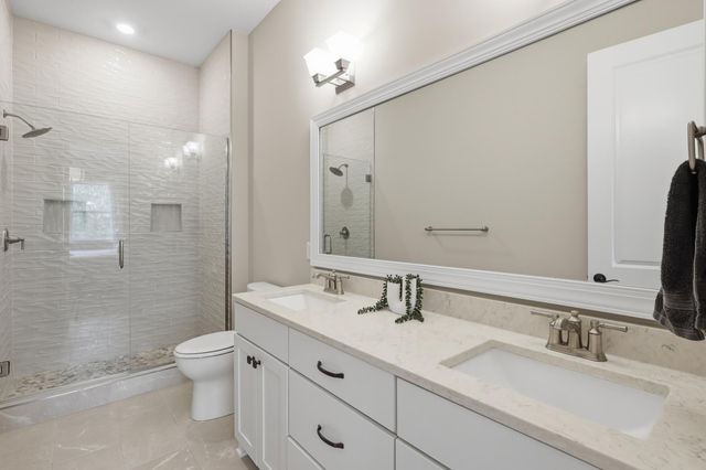 16383 Glory Lane, Eden Prairie, MN 55344