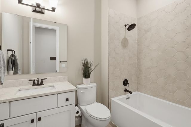 16383 Glory Lane, Eden Prairie, MN 55344
