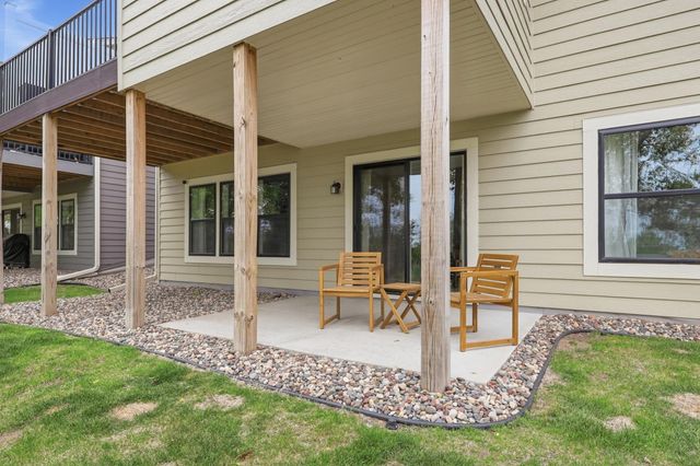 16383 Glory Lane, Eden Prairie, MN 55344