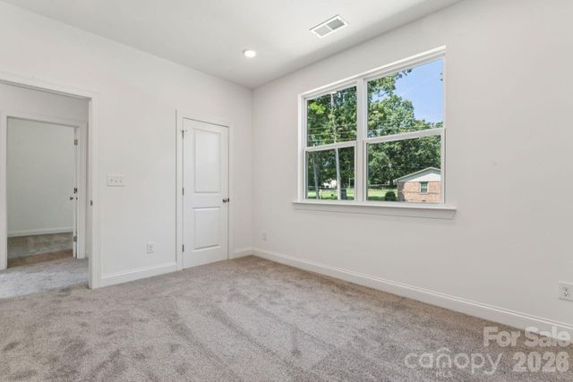 706 N 9th Street, Bessemer City, NC 28016