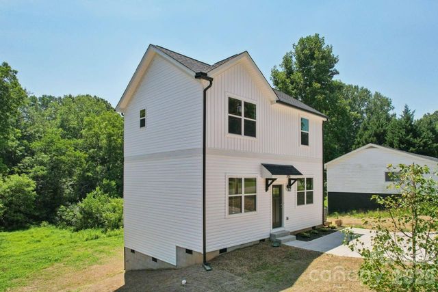 706 N 9th Street, Bessemer City, NC 28016