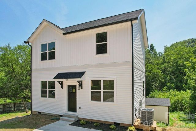 706 N 9th Street, Bessemer City, NC 28016