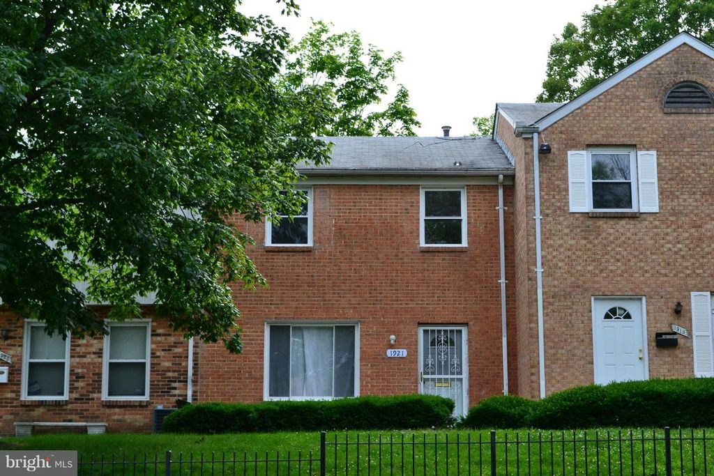 1921 ADDISON RD S, District Heights, MD 20747