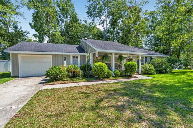 106 Partridge Berry Rd., Myrtle Beach, SC 29579