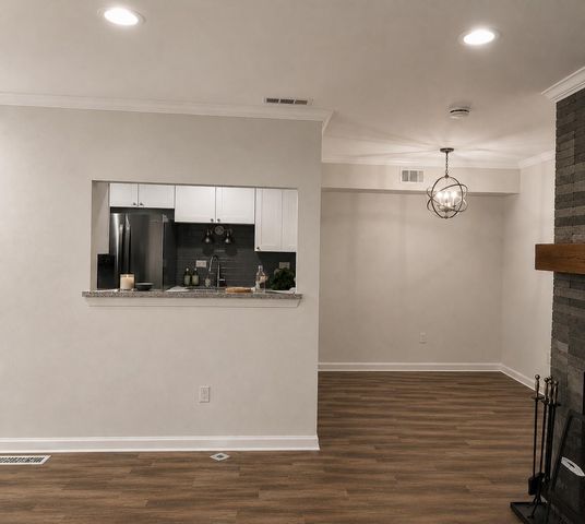 1880 White Oak Drive 141, Houston, TX 77009