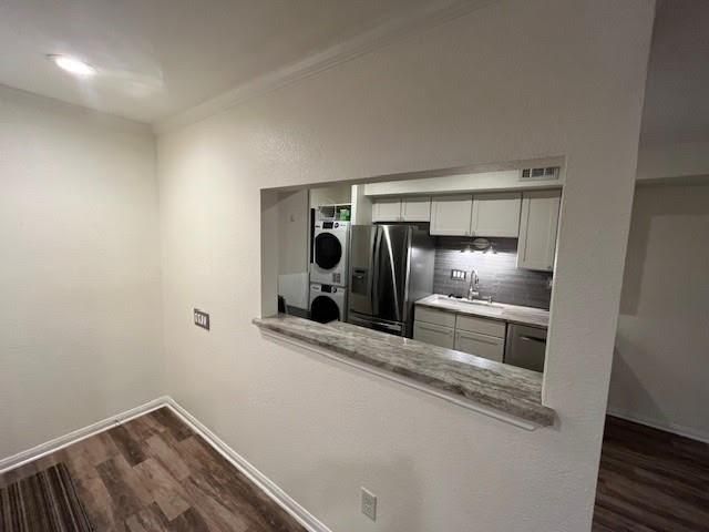1880 White Oak Drive 141, Houston, TX 77009