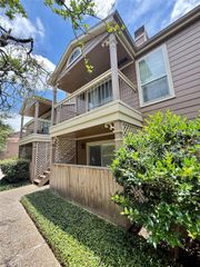 1880 White Oak Drive 141, Houston, TX 77009