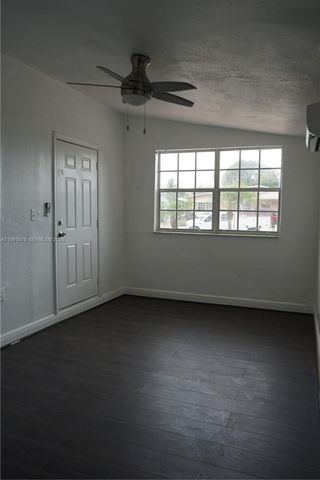 12455 SW 185th Ter 1, Miami, FL 33177