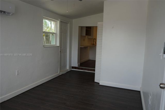 12455 SW 185th Ter 1, Miami, FL 33177