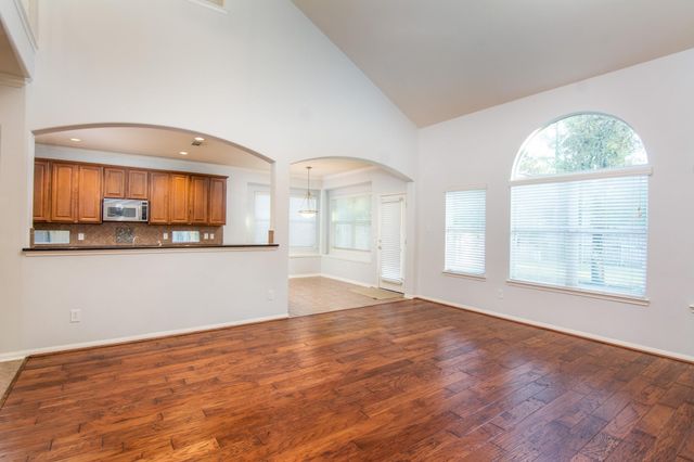 59 W Matisse Meadow, The Woodlands, TX 77382