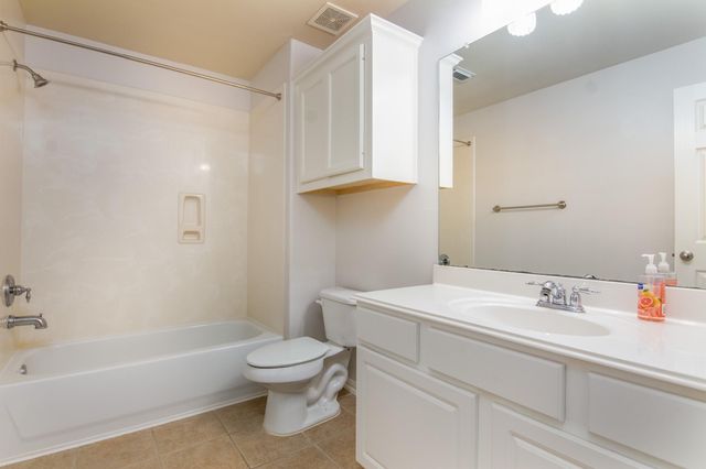 59 W Matisse Meadow, The Woodlands, TX 77382