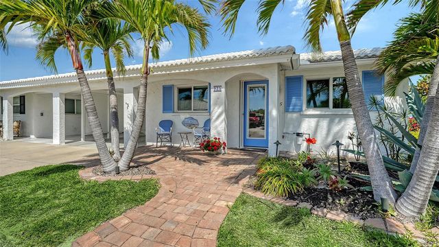 925 SPANISH DRIVE N, Longboat Key, FL 34228