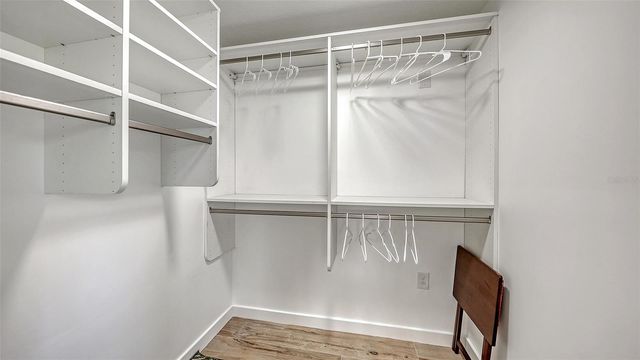 925 SPANISH DRIVE N, Longboat Key, FL 34228