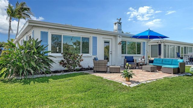 925 SPANISH DRIVE N, Longboat Key, FL 34228