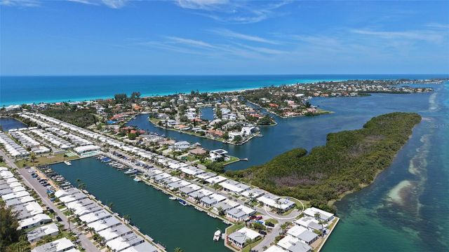 925 SPANISH DRIVE N, Longboat Key, FL 34228