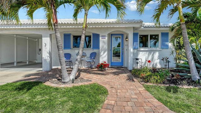 925 SPANISH DRIVE N, Longboat Key, FL 34228