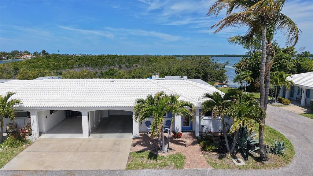 925 SPANISH DRIVE N, Longboat Key, FL 34228