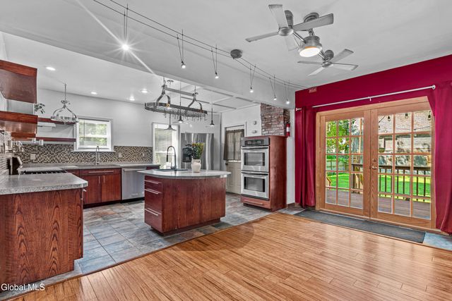 9 Division Street, Glens Falls, NY 12801