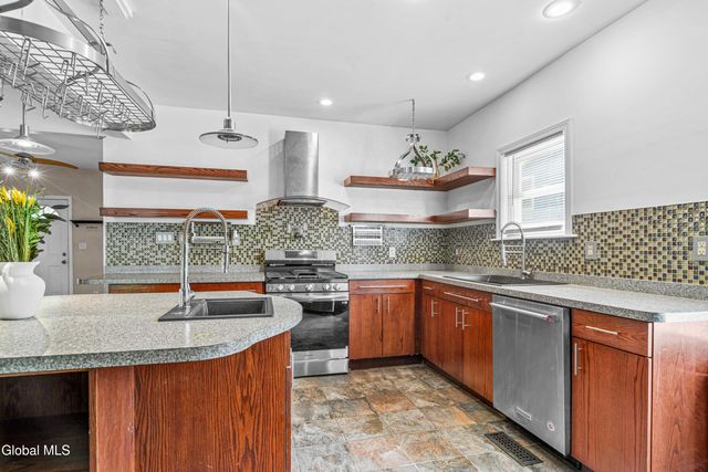 9 Division Street, Glens Falls, NY 12801