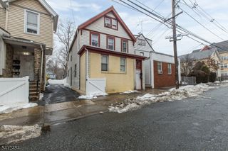 527 Valley St, City Of Orange Twp., NJ 07050