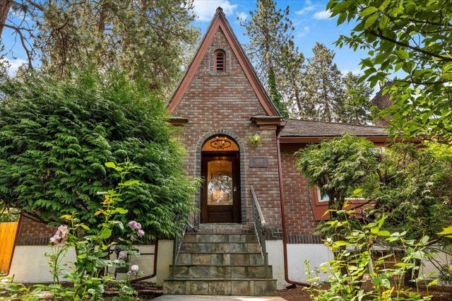 1204 E 18th Ave, Spokane, WA 99203