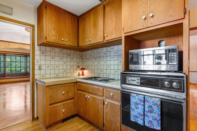 1204 E 18th Ave, Spokane, WA 99203
