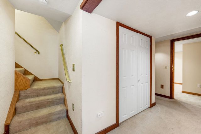 1204 E 18th Ave, Spokane, WA 99203