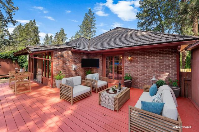 1204 E 18th Ave, Spokane, WA 99203