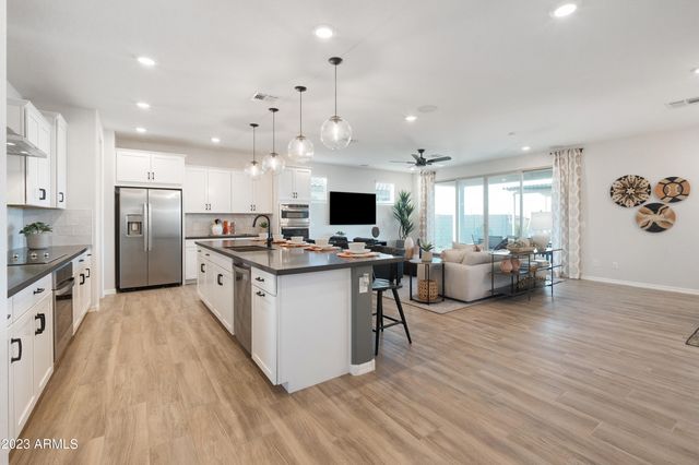 17245 W CORRINE Drive, Surprise, AZ 85388