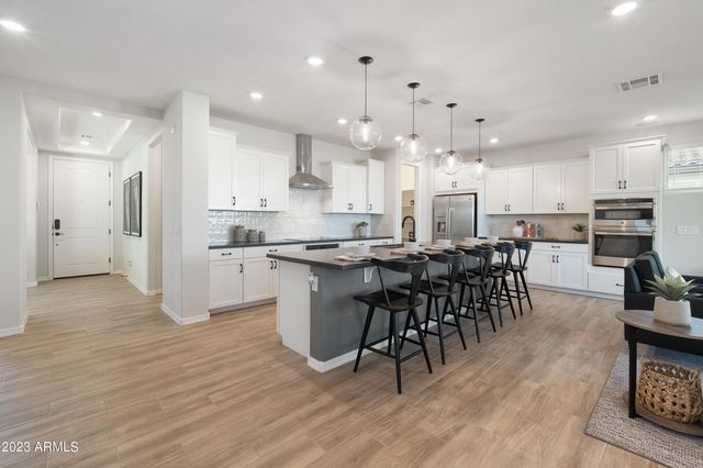 17245 W CORRINE Drive, Surprise, AZ 85388