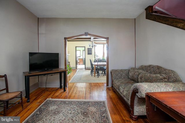 16 3RD AVE, Roebling, NJ 08554