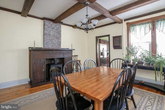 16 3RD AVE, Roebling, NJ 08554