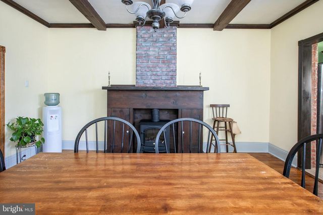 16 3RD AVE, Roebling, NJ 08554