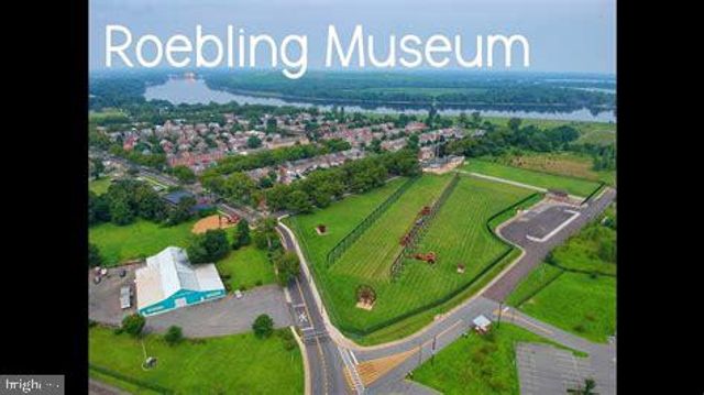 16 3RD AVE, Roebling, NJ 08554