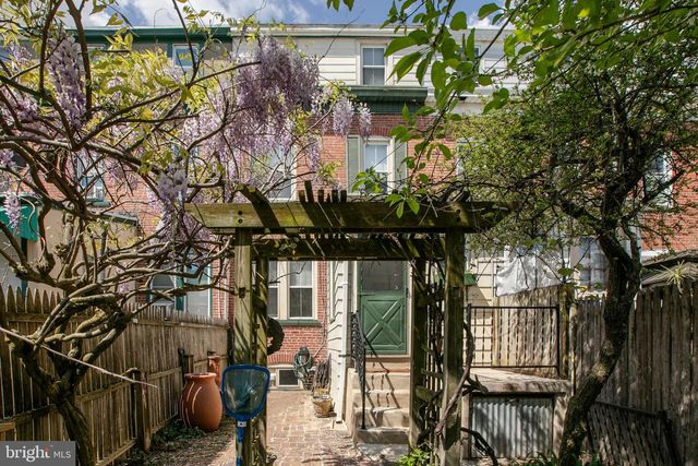 16 3RD AVE, Roebling, NJ 08554