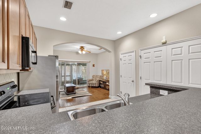 6204 HIGH TIDE Boulevard, Jacksonville, FL 32258