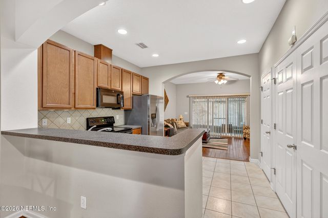 6204 HIGH TIDE Boulevard, Jacksonville, FL 32258