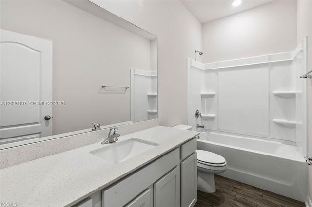 209 SE 26th Terrace, Cape Coral, FL 33904