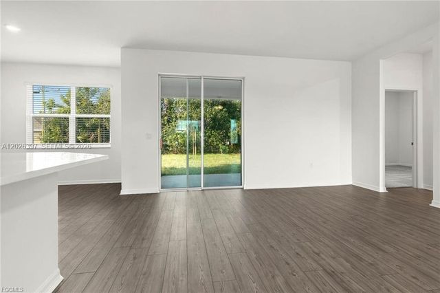 209 SE 26th Terrace, Cape Coral, FL 33904