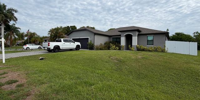 209 SE 26th Terrace, Cape Coral, FL 33904