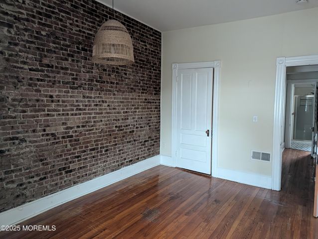 5 Wharf Avenue A, Red Bank, NJ 07701