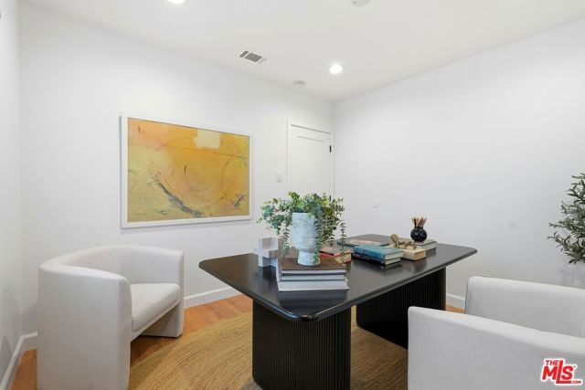 6703 Gold Place, Los Angeles, CA 90042