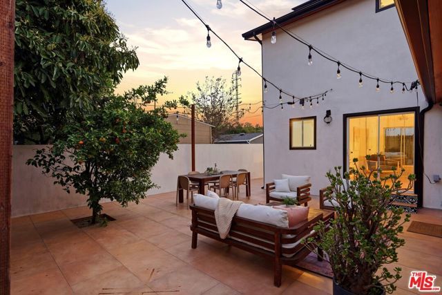 6703 Gold Place, Los Angeles, CA 90042