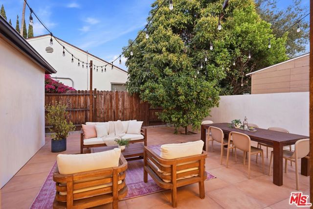 6703 Gold Place, Los Angeles, CA 90042