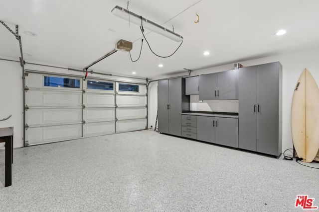 6703 Gold Place, Los Angeles, CA 90042