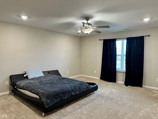 1126 Creek Way Lane, Greenwood, IN 46143