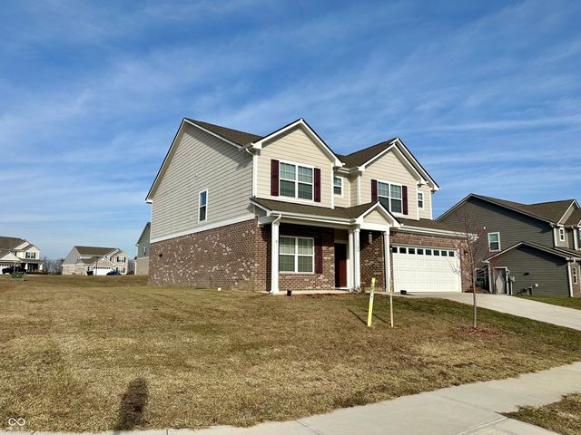 1126 Creek Way Lane, Greenwood, IN 46143