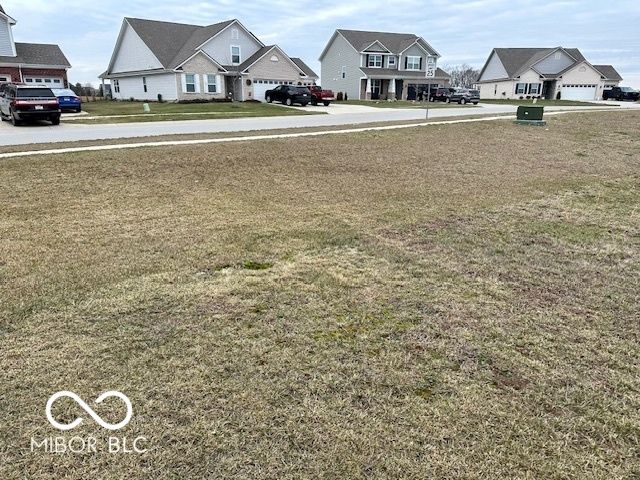 1126 Creek Way Lane, Greenwood, IN 46143